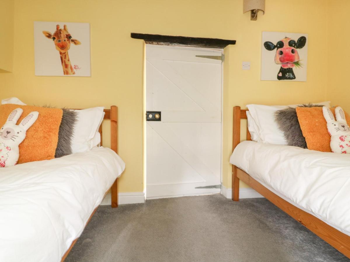 Вилла St Edmunds House Crakehall Экстерьер фото